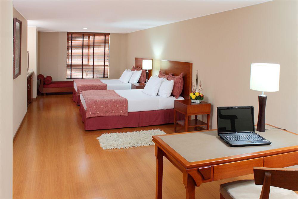 Hotel Estelar Suites Jones Bogotá Zimmer foto